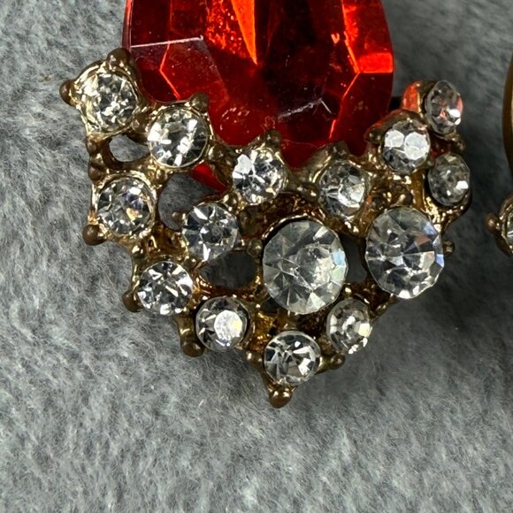 Vintage Gold-Tone Drop Pierced Earrings Red Teardrop Faux Gemstone Rhinestones - Picture 4 of 16